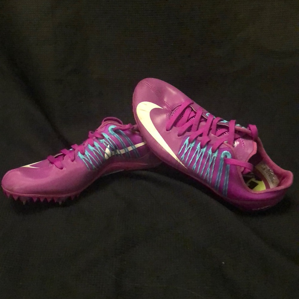 Zoom Rival spikes